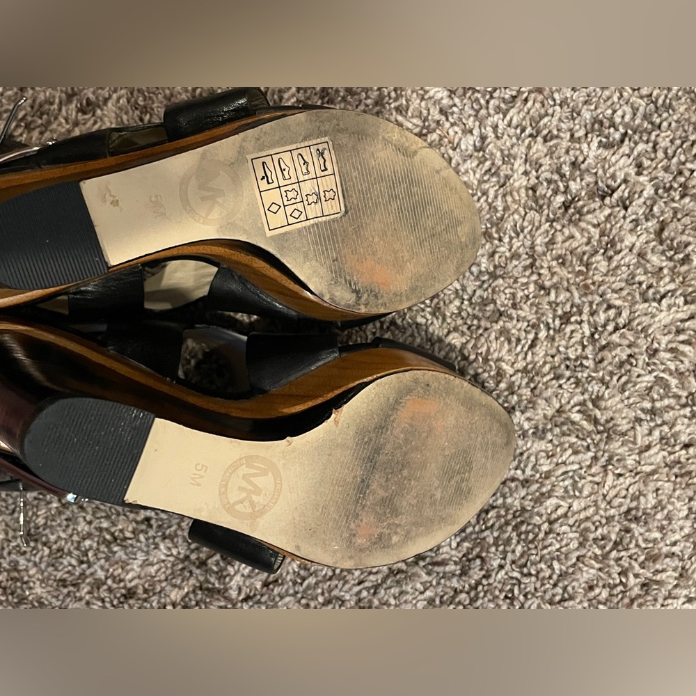 Michael Kors wedges - Picture 4 of 5